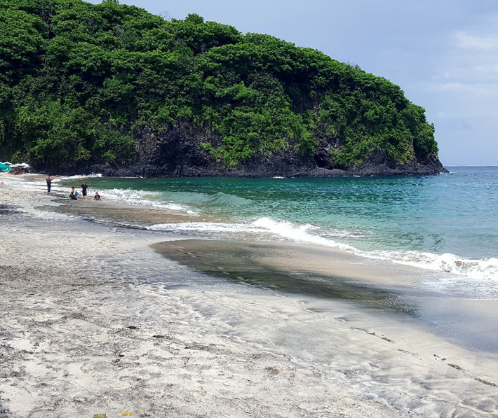Пляж Вирджин на Бали